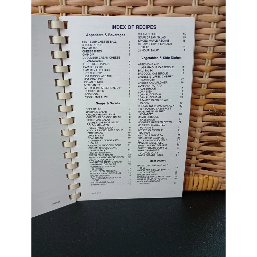 Lower United Methodist Church Cookbook Hartfield,‎ VA 2002 Spiral